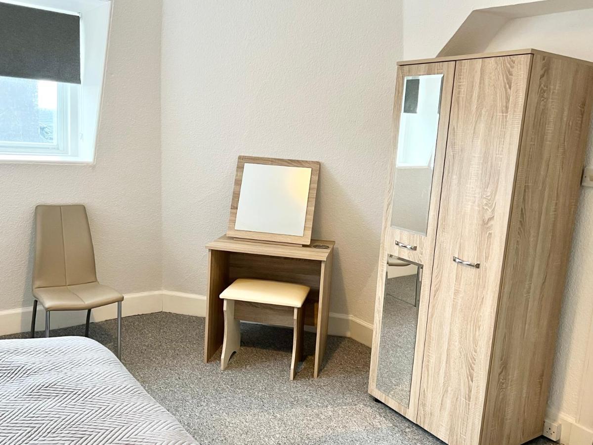 Douglas Street Apartment ネアン エクステリア 写真