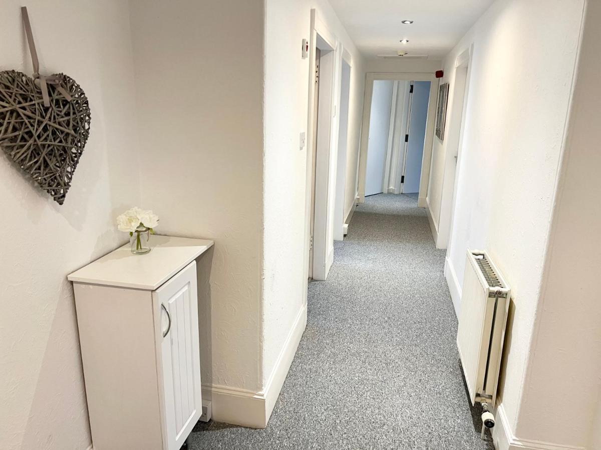 Douglas Street Apartment ネアン エクステリア 写真