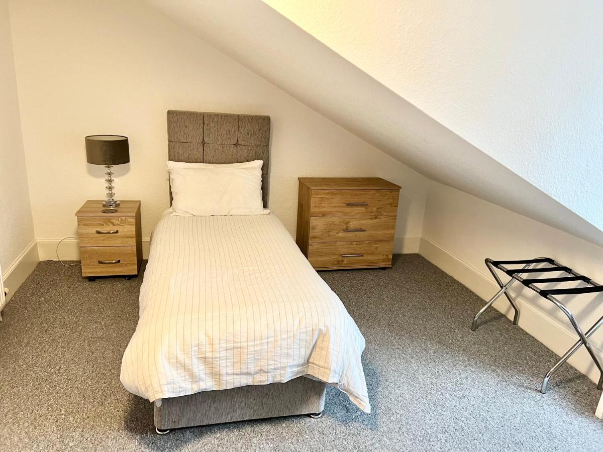 Douglas Street Apartment ネアン エクステリア 写真