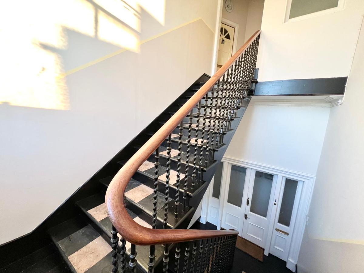 Douglas Street Apartment ネアン エクステリア 写真