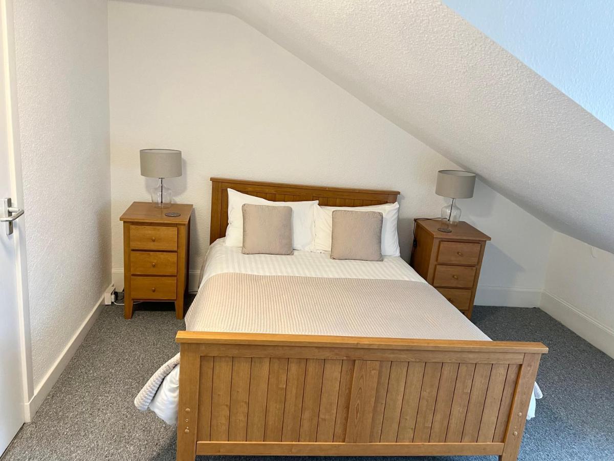 Douglas Street Apartment ネアン エクステリア 写真